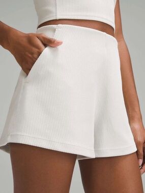 Lululemon Nulu Bone Set